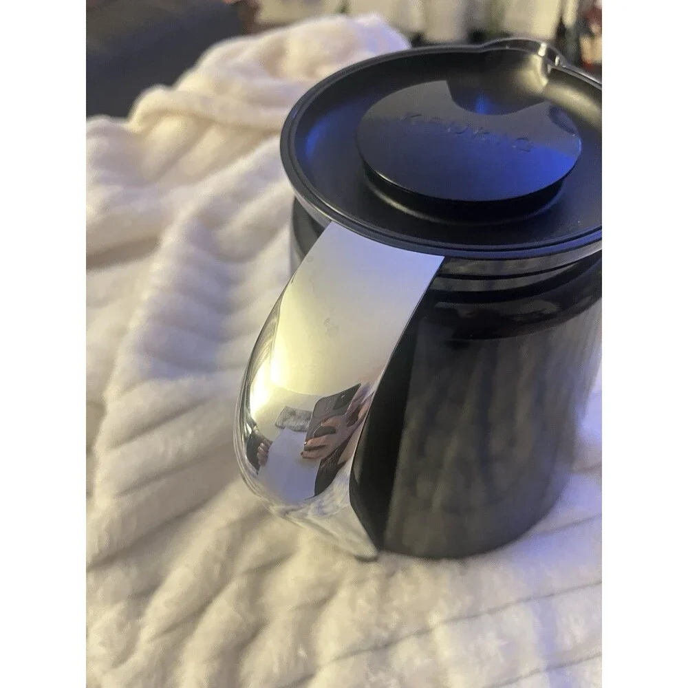 Keurig 2.0 Replacement Carafe Black and Chrome Coffee Pot and Lid 4 Cup